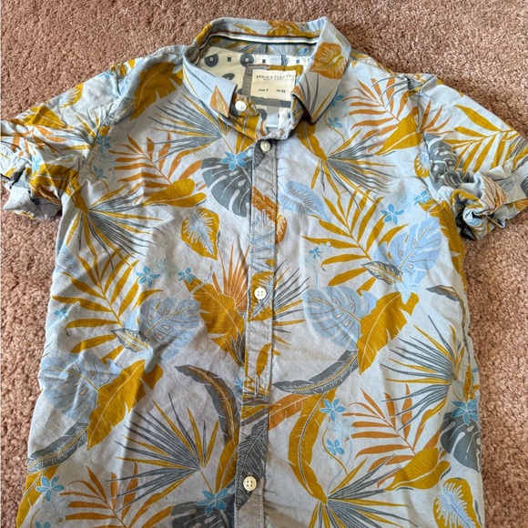 Denim & Flower Other - Denim & Flower Men's Tropical Print Shirt - Blue and Gold